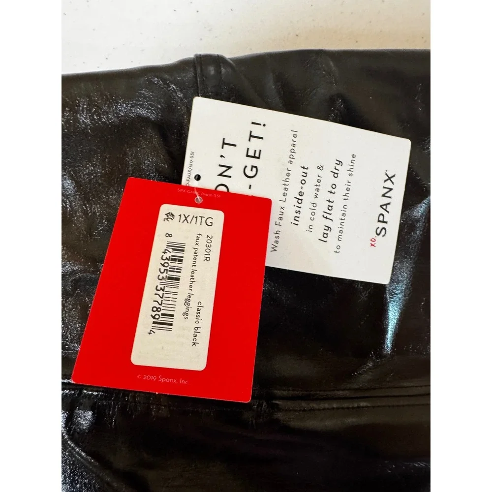 Spanx Faux Patent Leather Leggings Classic Black 20301R High Shine Size 1X NWT